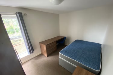 3 bed flat, Oxheys Street, Plungington, Preston, PR17PS - Image 3